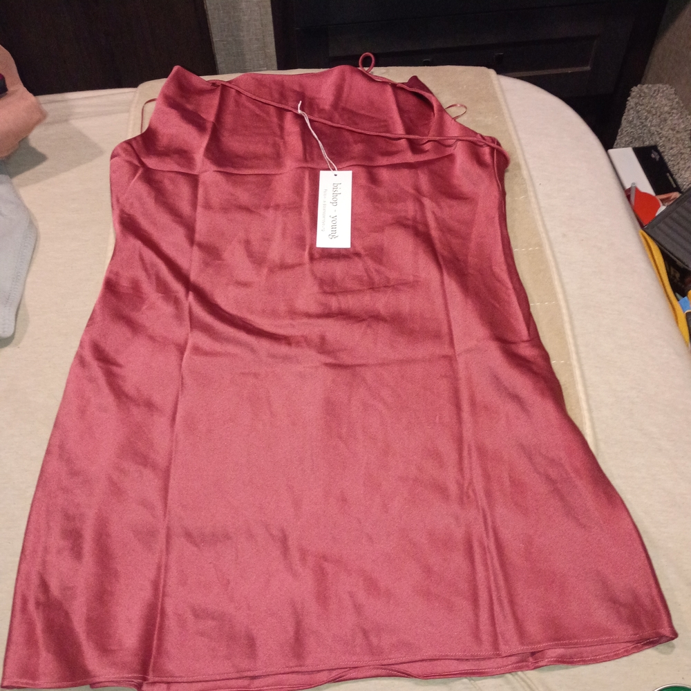 Bishop + Young Coral Pink Capri Slip Dress Large New With Tags